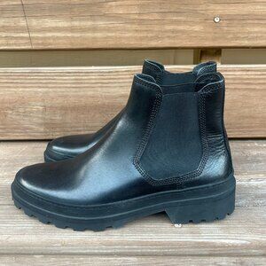 A.P.C. Chelsea Mens or Womens Size 40